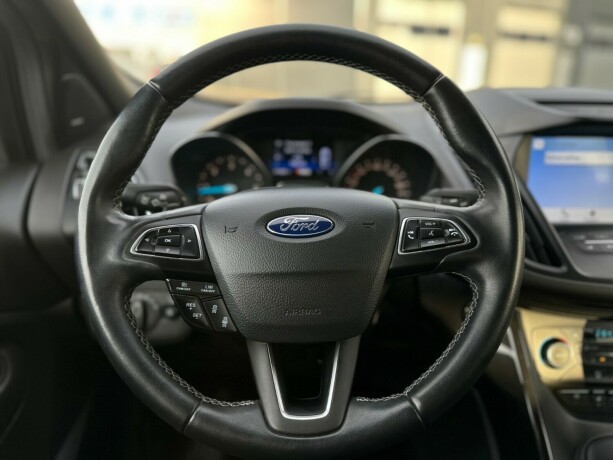 ford-kuga-diesel-2017-big-16