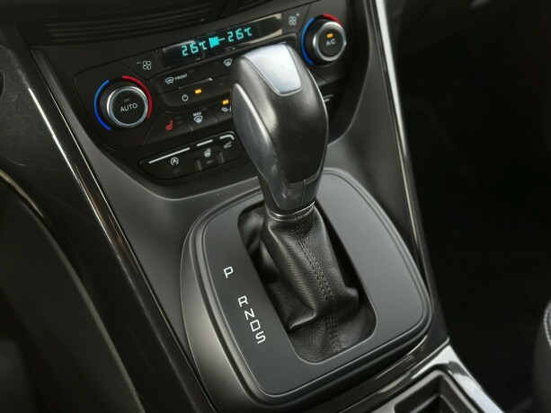 ford-kuga-diesel-2017-big-21