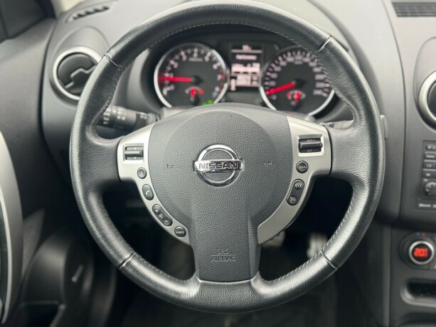 nissan-qashqai-bensin-2013-big-14