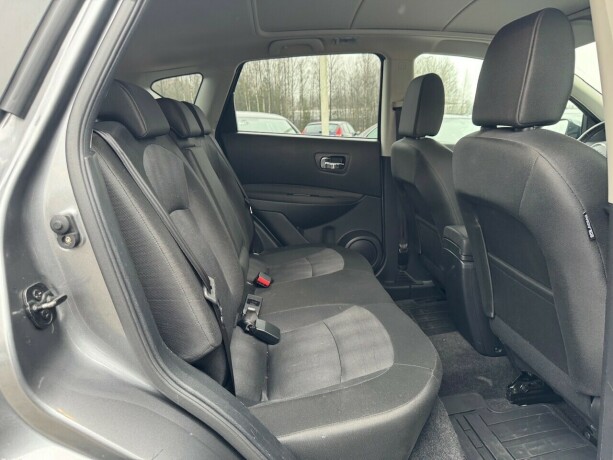 nissan-qashqai-bensin-2013-big-11