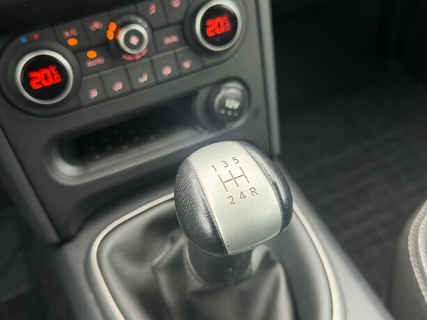 nissan-qashqai-bensin-2013-big-17