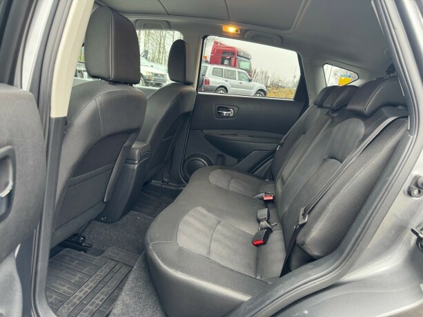 nissan-qashqai-bensin-2013-big-10