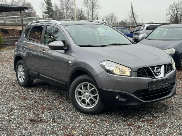 nissan-qashqai-bensin-2013-big-0