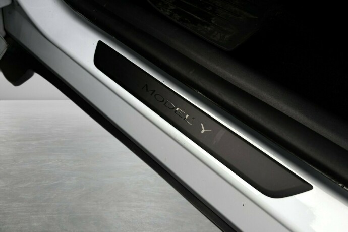 tesla-model-y-elektrisitet-2023-big-18