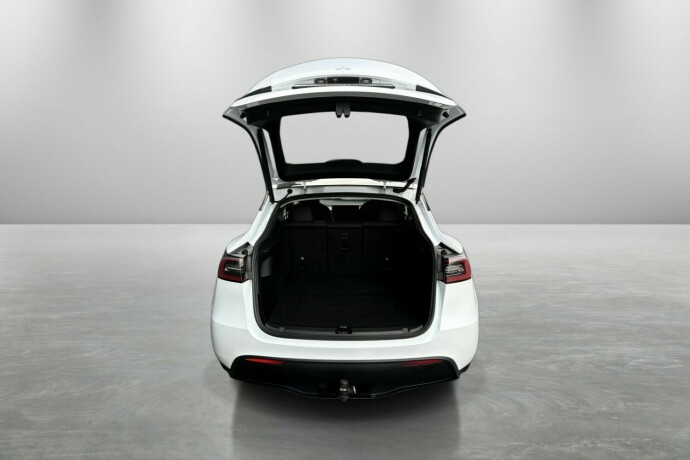 tesla-model-y-elektrisitet-2023-big-10