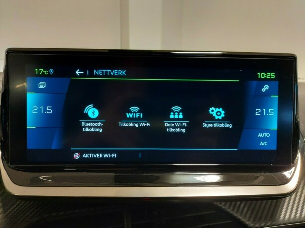 peugeot-e-2008-elektrisitet-2022-big-42