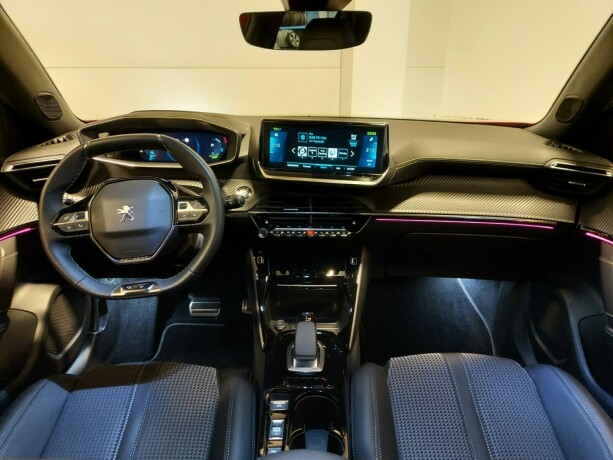 peugeot-e-2008-elektrisitet-2022-big-24