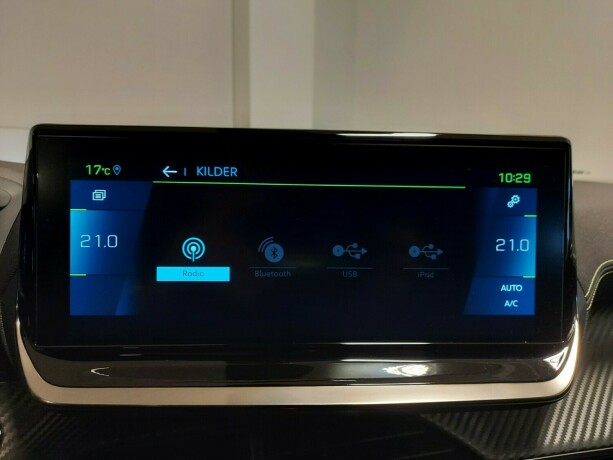 peugeot-e-2008-elektrisitet-2022-big-48