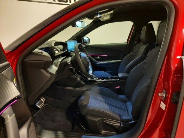 peugeot-e-2008-elektrisitet-2022-big-17