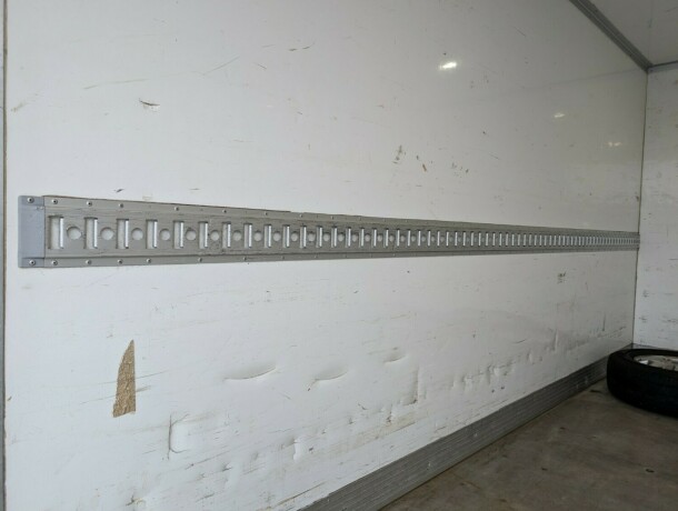 ford-transit-diesel-2020-big-17