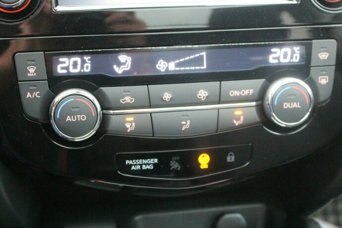 nissan-qashqai-bensin-2015-big-17