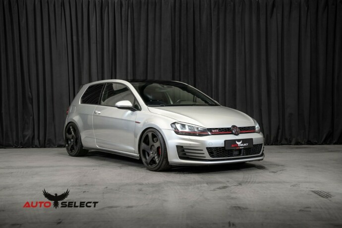 volkswagen-golf-bensin-2015-big-3
