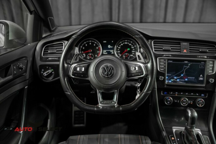 volkswagen-golf-bensin-2015-big-25