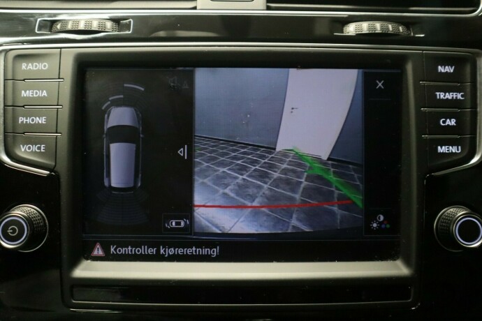 volkswagen-golf-bensin-2015-big-25