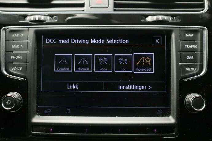 volkswagen-golf-bensin-2015-big-19