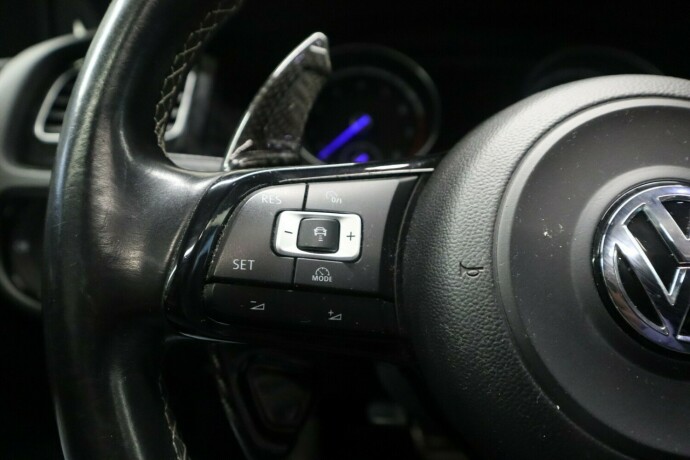 volkswagen-golf-bensin-2015-big-27