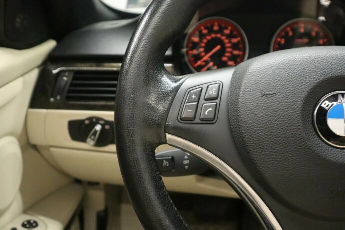 bmw-3-serie-bensin-2010-big-24