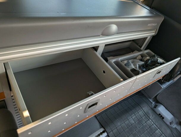 mercedes-benz-viano-diesel-2007-big-31