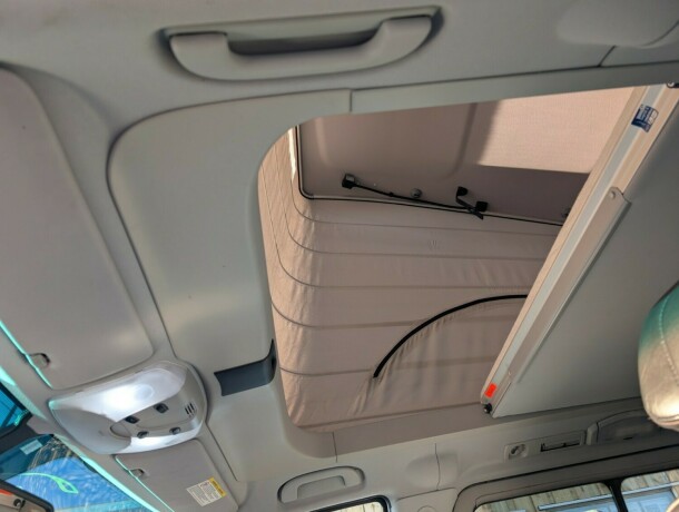 mercedes-benz-viano-diesel-2007-big-36