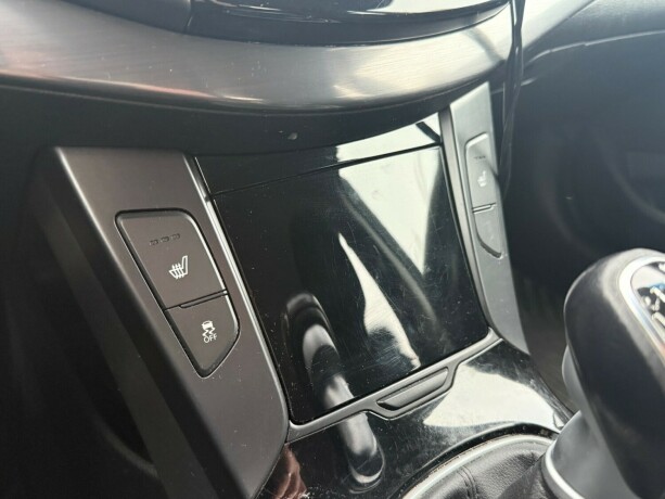 hyundai-i40-diesel-2012-big-19