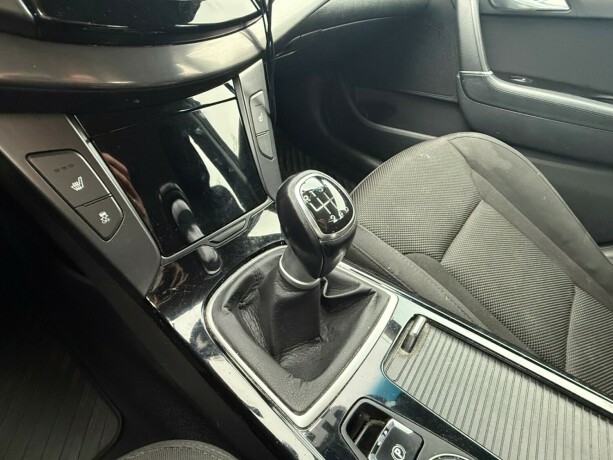 hyundai-i40-diesel-2012-big-17