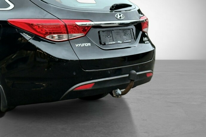 hyundai-i40-diesel-2012-big-6