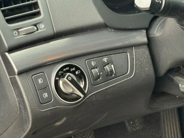 hyundai-i40-diesel-2012-big-14