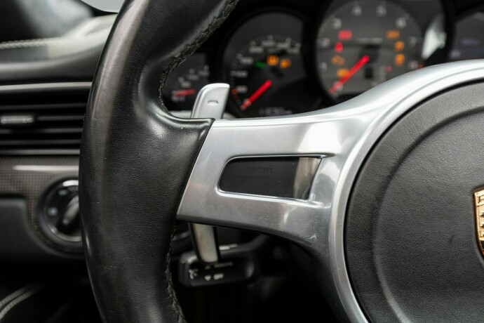 porsche-911-bensin-2012-big-22