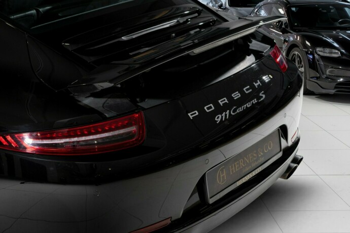 porsche-911-bensin-2012-big-12