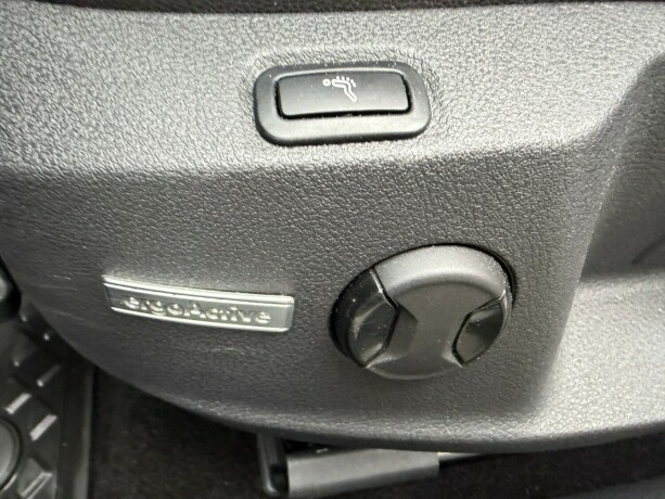 volkswagen-golf-diesel-2014-big-15