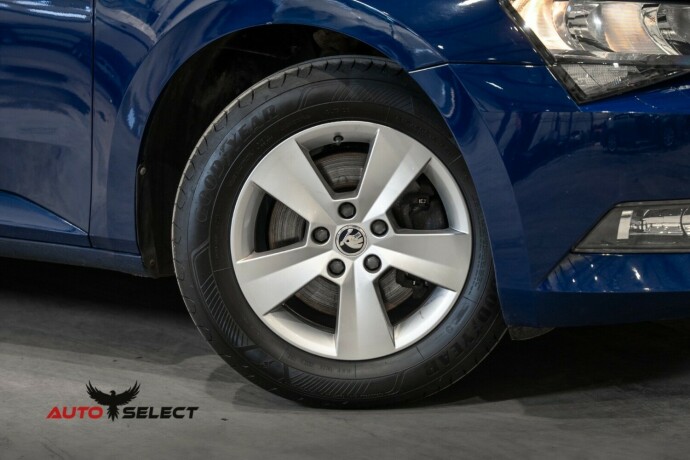 skoda-superb-bensin-2017-big-2