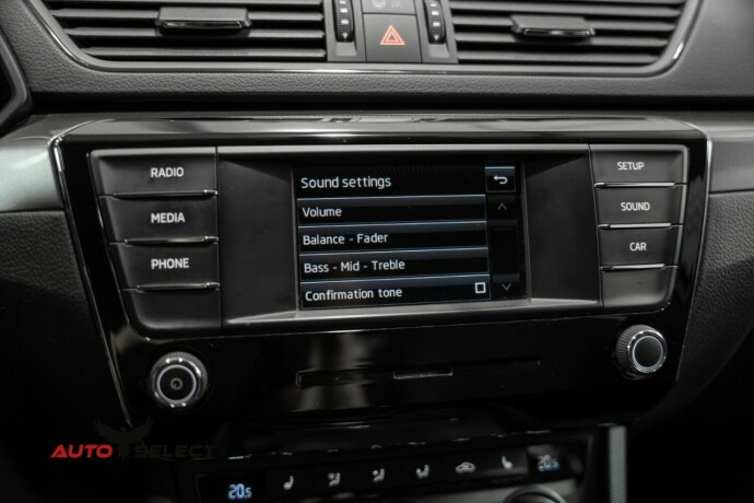 skoda-superb-bensin-2017-big-36