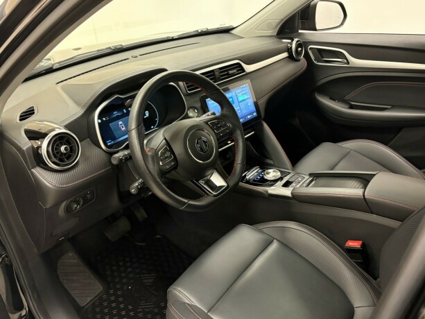 mg-zs-ev-elektrisitet-2022-big-8