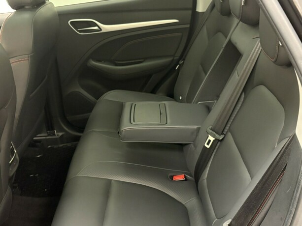 mg-zs-ev-elektrisitet-2022-big-30