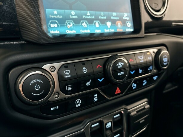 jeep-wrangler-diesel-2021-big-44