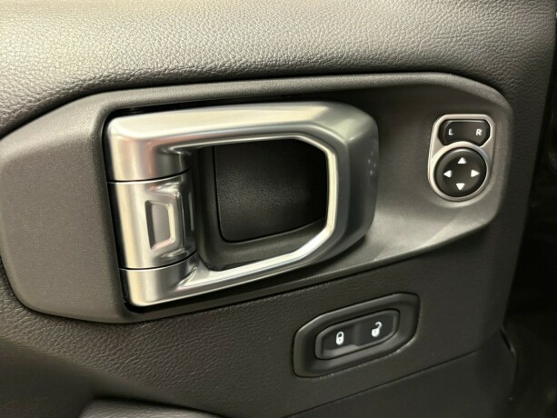 jeep-wrangler-diesel-2021-big-13