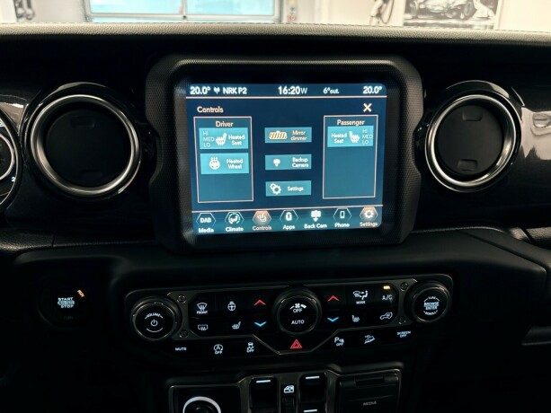 jeep-wrangler-diesel-2021-big-42