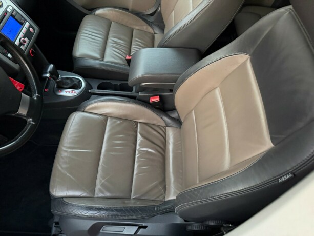 volkswagen-touran-diesel-2008-big-12