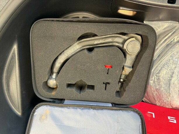 tesla-model-3-elektrisitet-2022-big-40