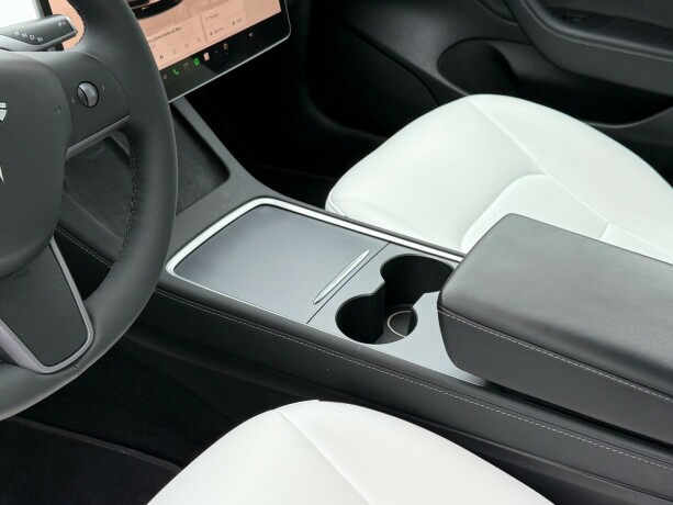 tesla-model-3-elektrisitet-2022-big-19