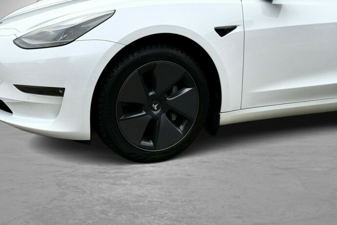 tesla-model-3-elektrisitet-2022-big-6