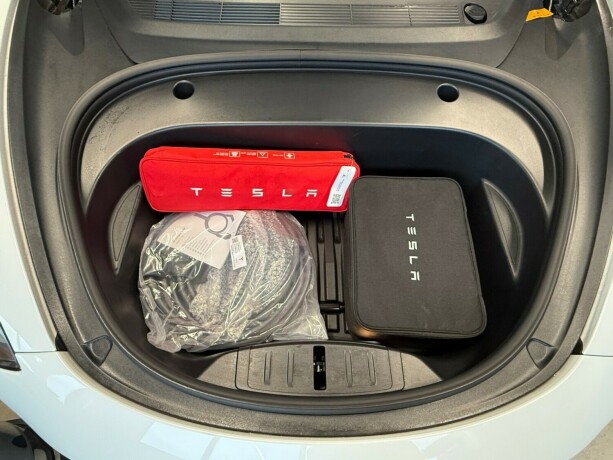 tesla-model-3-elektrisitet-2022-big-41