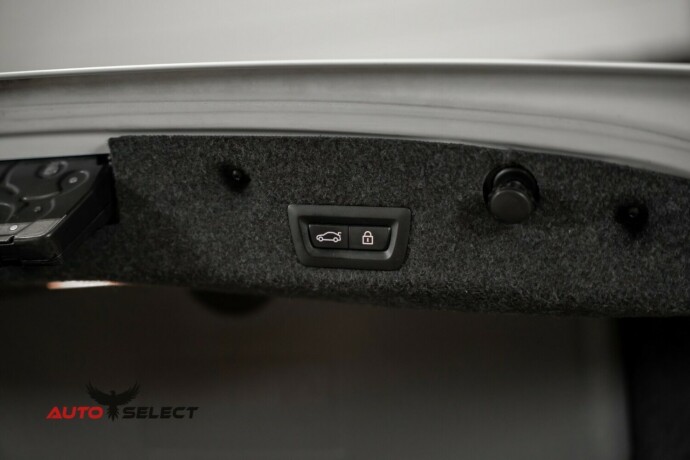 bmw-m5-bensin-2012-big-18