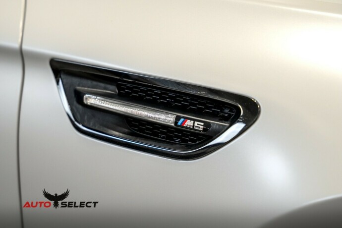 bmw-m5-bensin-2012-big-3