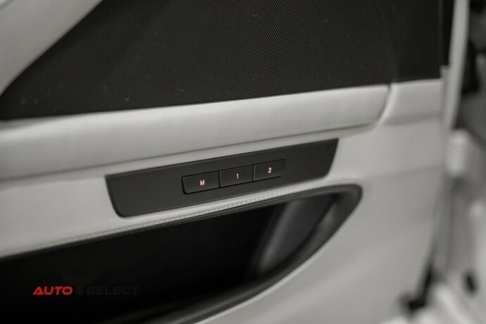 bmw-m5-bensin-2012-big-35