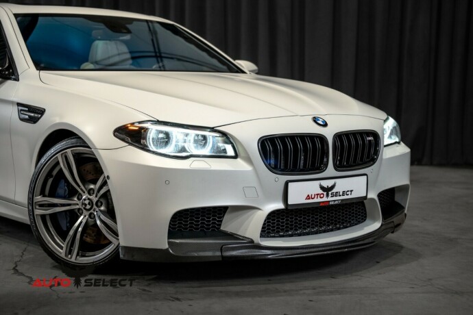 bmw-m5-bensin-2012-big-1