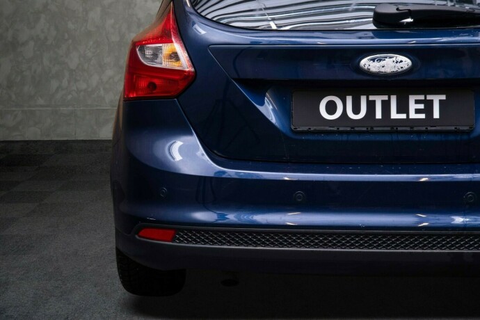 ford-focus-diesel-2011-big-8