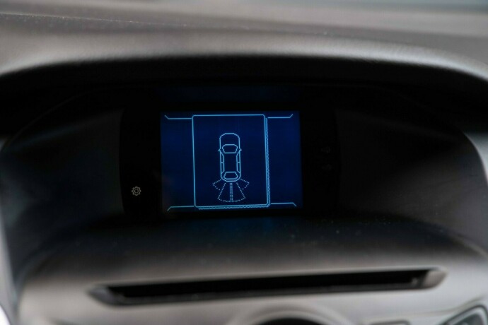 ford-focus-diesel-2011-big-14