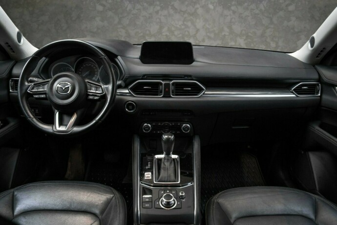 mazda-cx-5-bensin-2017-big-32