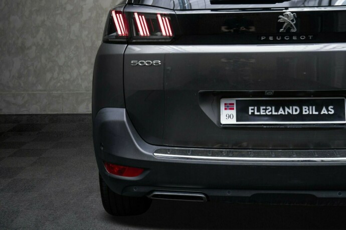 peugeot-5008-diesel-2021-big-8